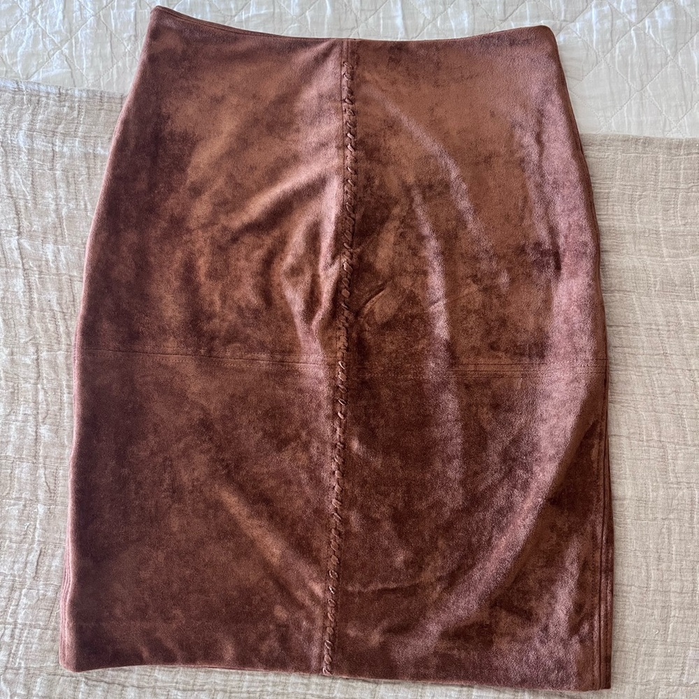 Ivanka Trump Faux Suede Rich Brown Pencil Skirt Western Stitching | Size 8